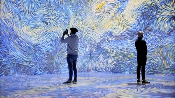 Step Inside Famous Artworks